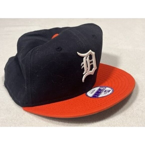 New Era Detroit Tigers 2 Tone Youth Boy 9FIFTY Snapback Hat Cap Genuine Merch - Picture 1 of 10